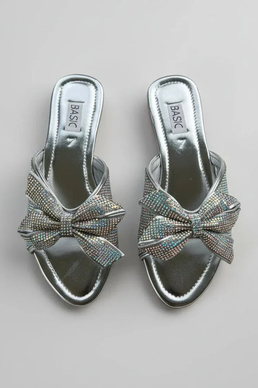 Chapter 13 - Heel Slides - Stardust