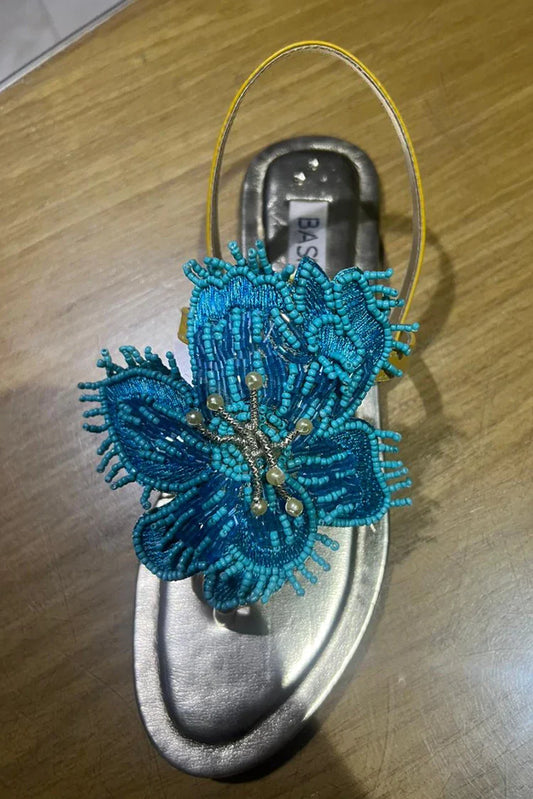 Chapter 13 - Sandals - Azure Bloom