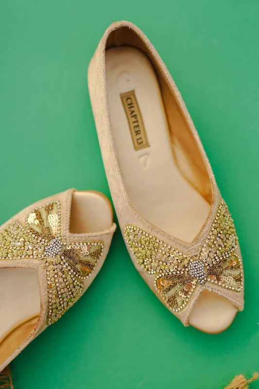 Chapter 13 - Peep Toe - Magellan