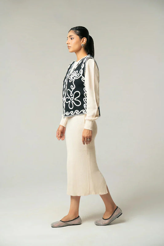 Embroidered Knit Cardigan