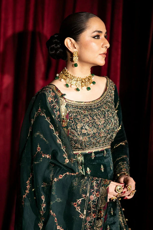 Picture of Asim Jofa - Makhmal Collection - AJMV-05 - Unstitched - Available at Raja Sahib