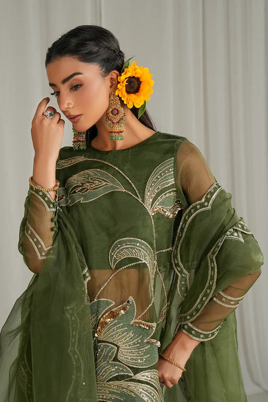 Amber Imran - The Luxe Soiree - Mehndi Muse