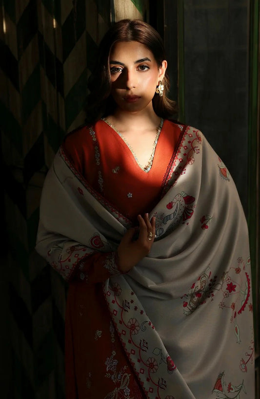 Seran - The Heirloom - 03-Aurilia - Unstitched
