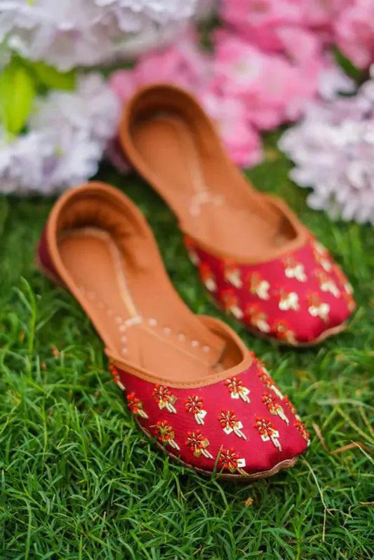 Picture of <!--cfd-->Saheliyan - Phool Collection - Coral Red - Available at Raja Sahib