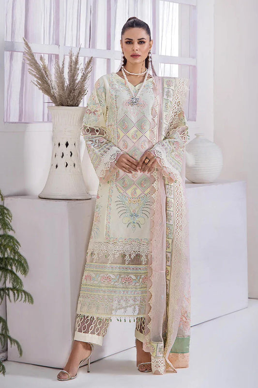 Tessa - Festive Lawn - Gardenia Grace