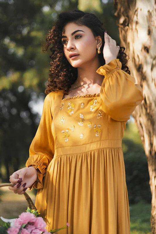 Hada - Threaded Tales - Goldenrod