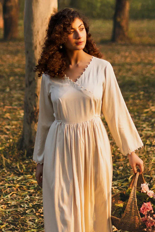 Hada - Threaded Tales - Ivory