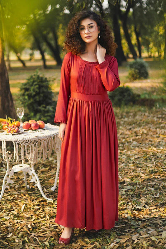 Hada - Threaded Tales - Crimson