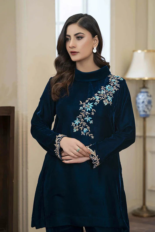 Picture of Hadia Batool - Parizad Collection - Minal - Available at Raja Sahib