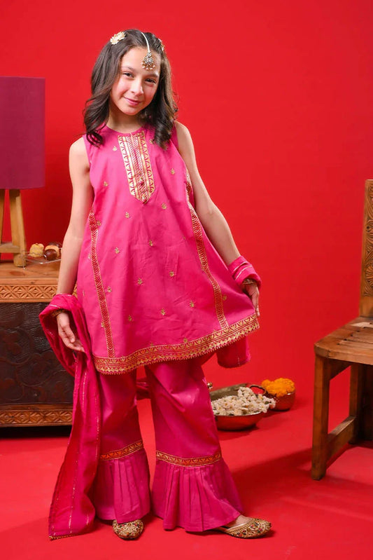 Senorita - Shocking Pink & Gold - Casual Plus 3 Piece Suit - Cotton Gold Foil Printed - KBD-03367