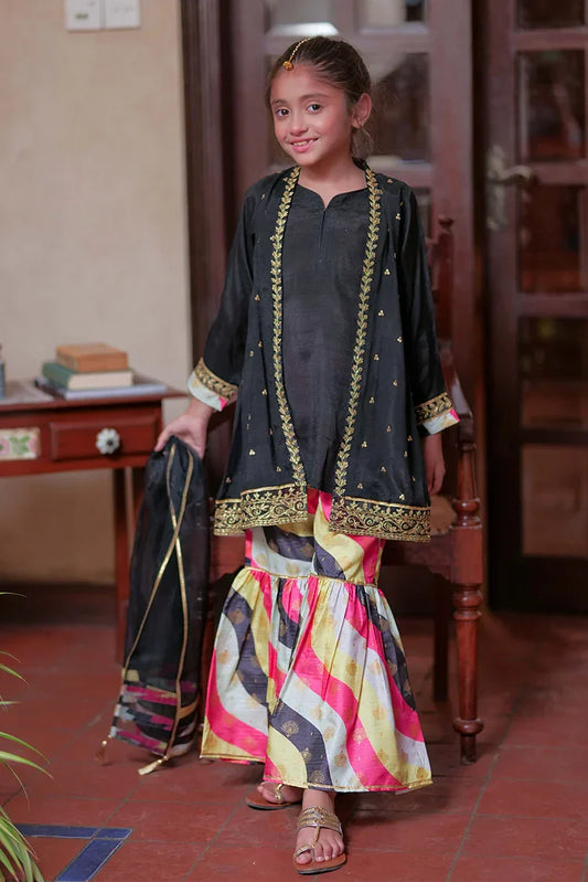 KDD-02762 | Black & Gold | Formal 3 Piece Suit | Row Silk Fancy Fabric