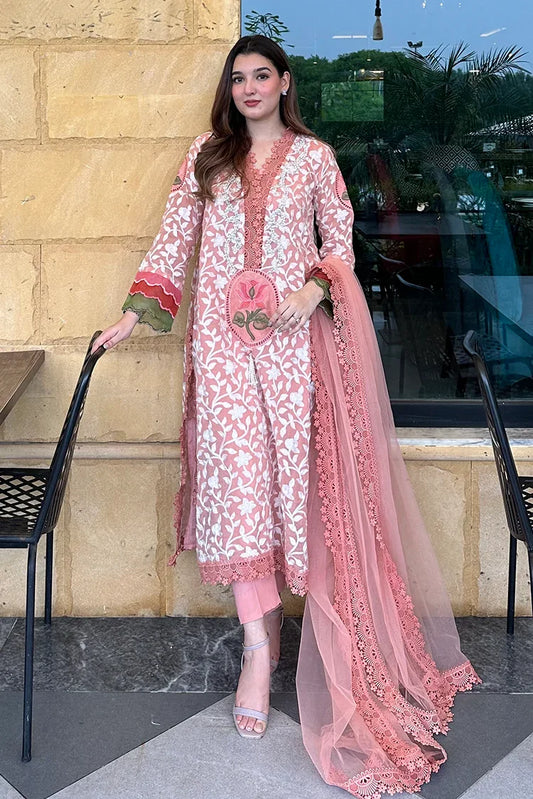 RJ'S Pret - Twilight Soiree - Peach Fuzz