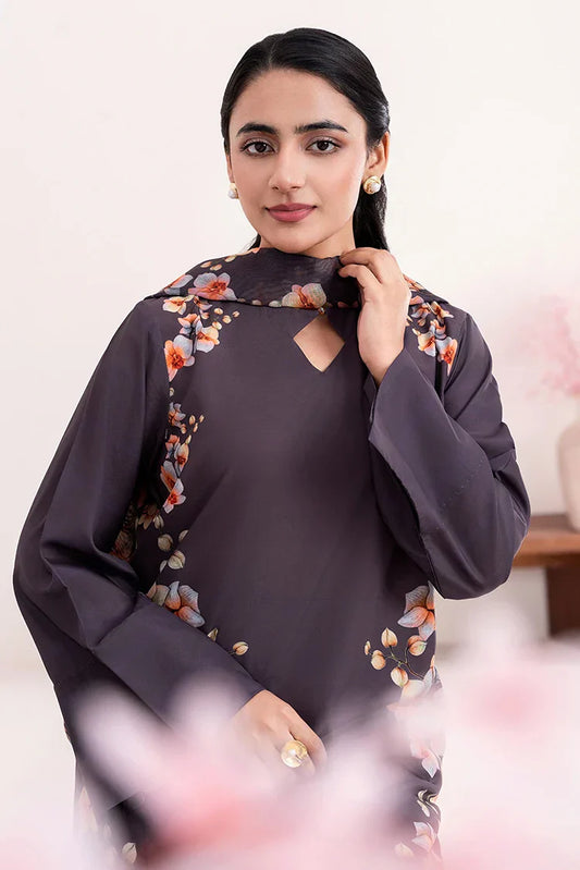 Picture of Stitch Vibes - Lira Dress - VMQ6105 - Available at Raja Sahib