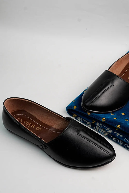 On Your Feets - Men Nagra - Warrior Black