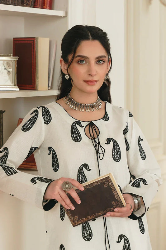 Zarlay - Heer Embroidered Pret - Noor