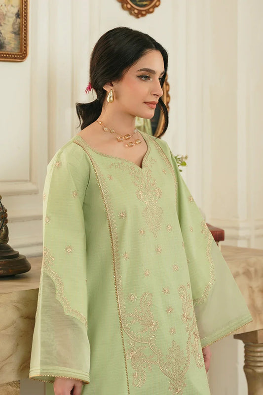 Zarlay - Heer Embroidered Pret - Bano