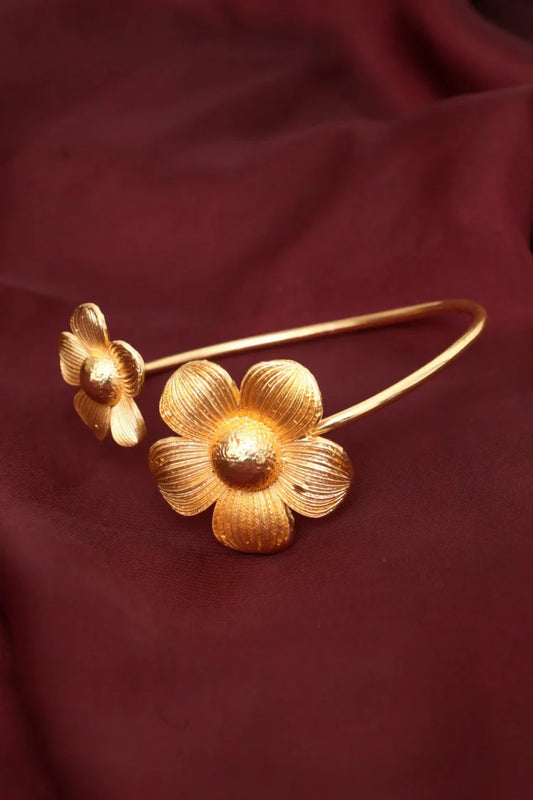 Zehnaz - Gold Tone Floral Open Cuff Bangle Bracelet