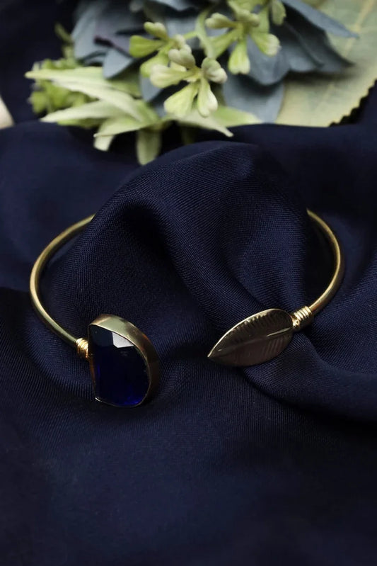 Zehnaz - Gold-Tone Open Cuff Bracelet with Blue Stone & Leaf Motif Nature-Inspired Statement