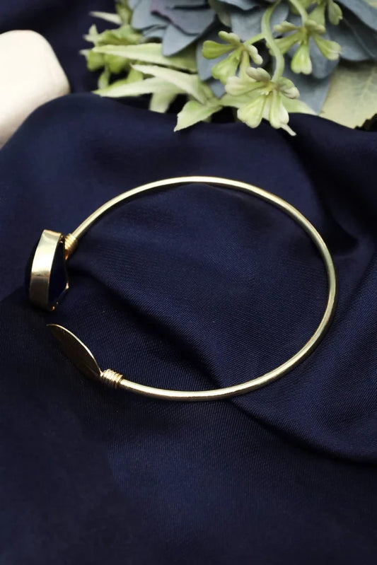 Zehnaz - Gold-Tone Open Cuff Bracelet with Blue Stone & Leaf Motif Nature-Inspired Statement