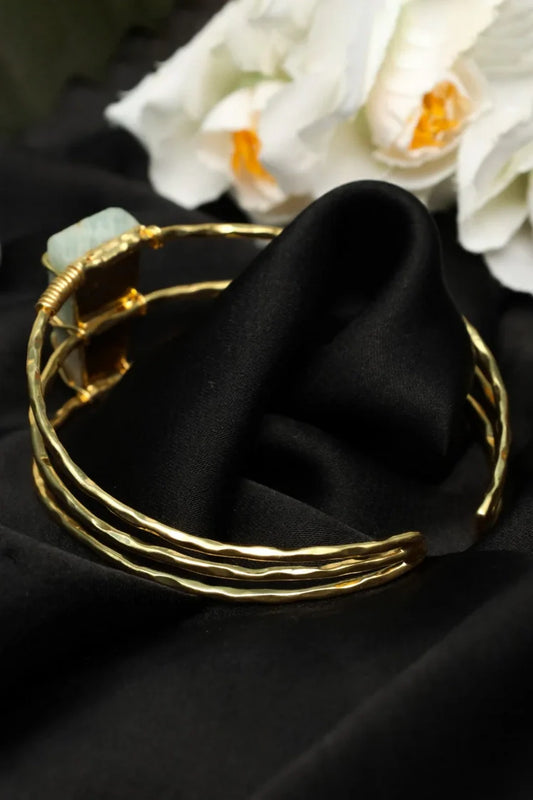 Zehnaz - Handmade Gold-Tone Wire Wrapped Green Stone Cuff Bracelet Boho Statement Jewelry