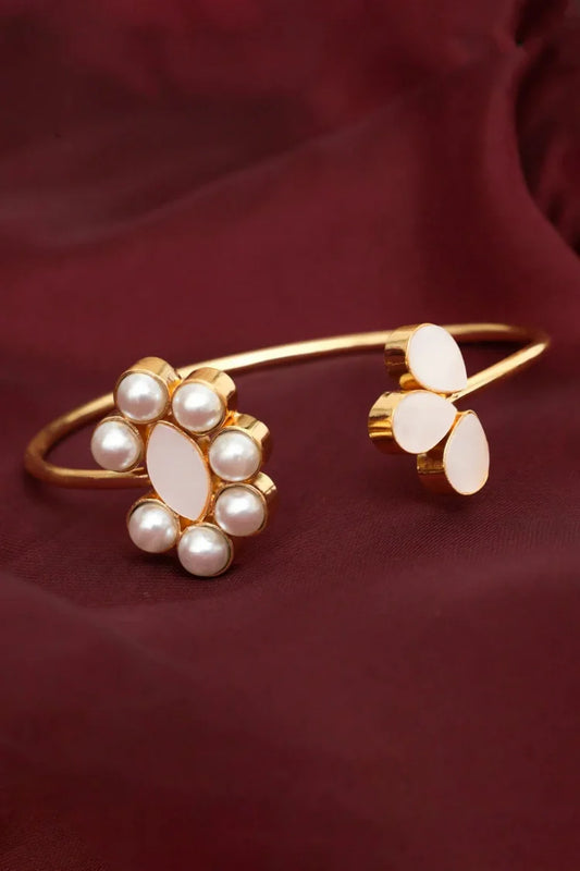 Zehnaz - Gold-Tone Pearl & Stone Bangles Statement Bracelet