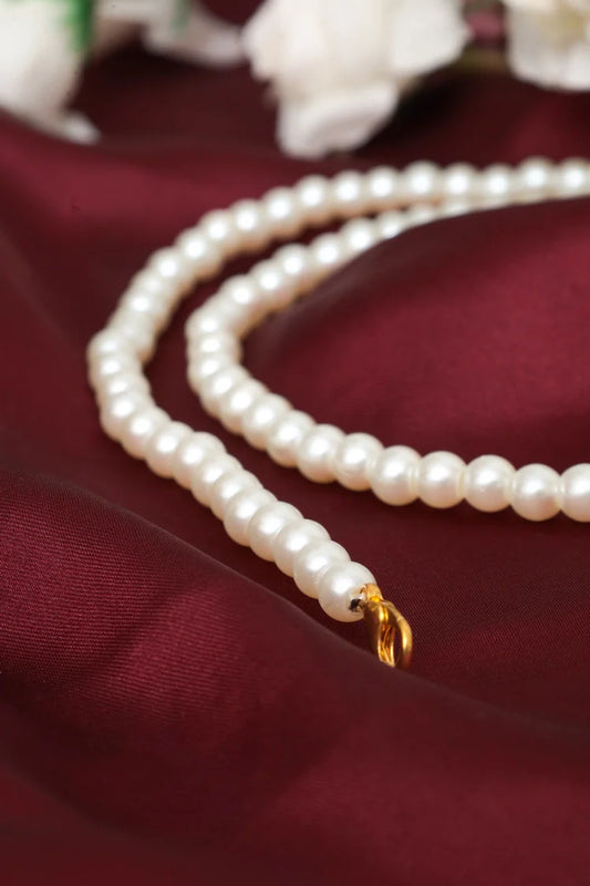 Zehnaz - Classic Pearl Necklace Timeless White Pearl Elegance