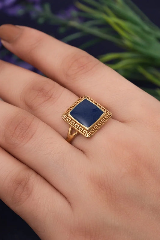 Zehnaz - Gold Plated Signet Ring with Square Lapis Lazuli and Greek Key Design