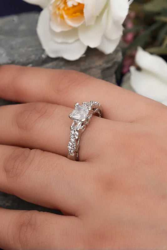Zehnaz - Silver Plated Princess-Cut Solitaire Ring with Vintage Ornate Band