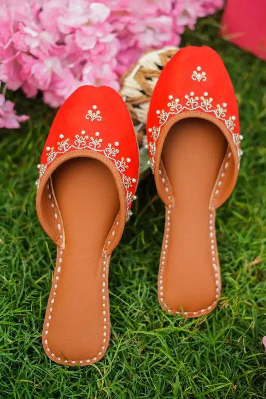 Picture of <!--ceo-->Saheliyan - Phool Collection - Zeefaa Red - Available at Raja Sahib