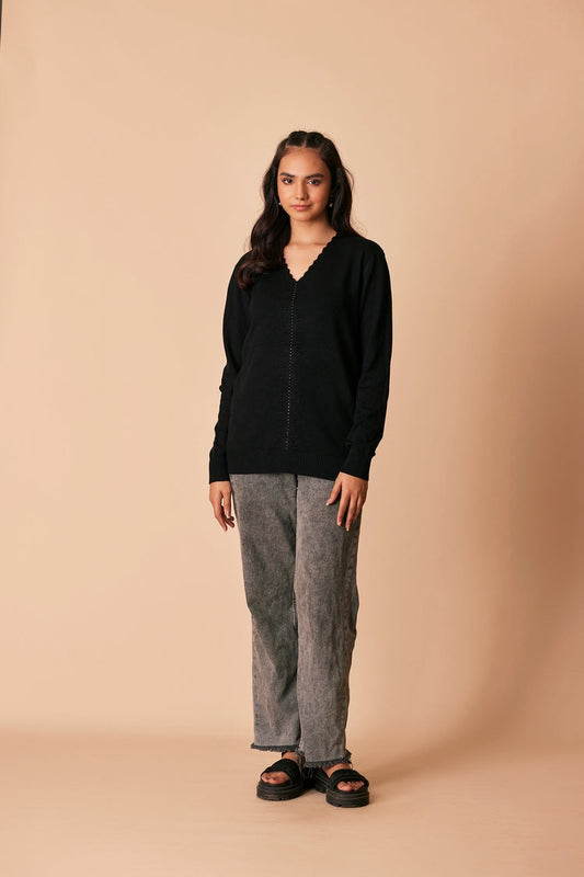 Ellena - V-Neck Pullover Sweater