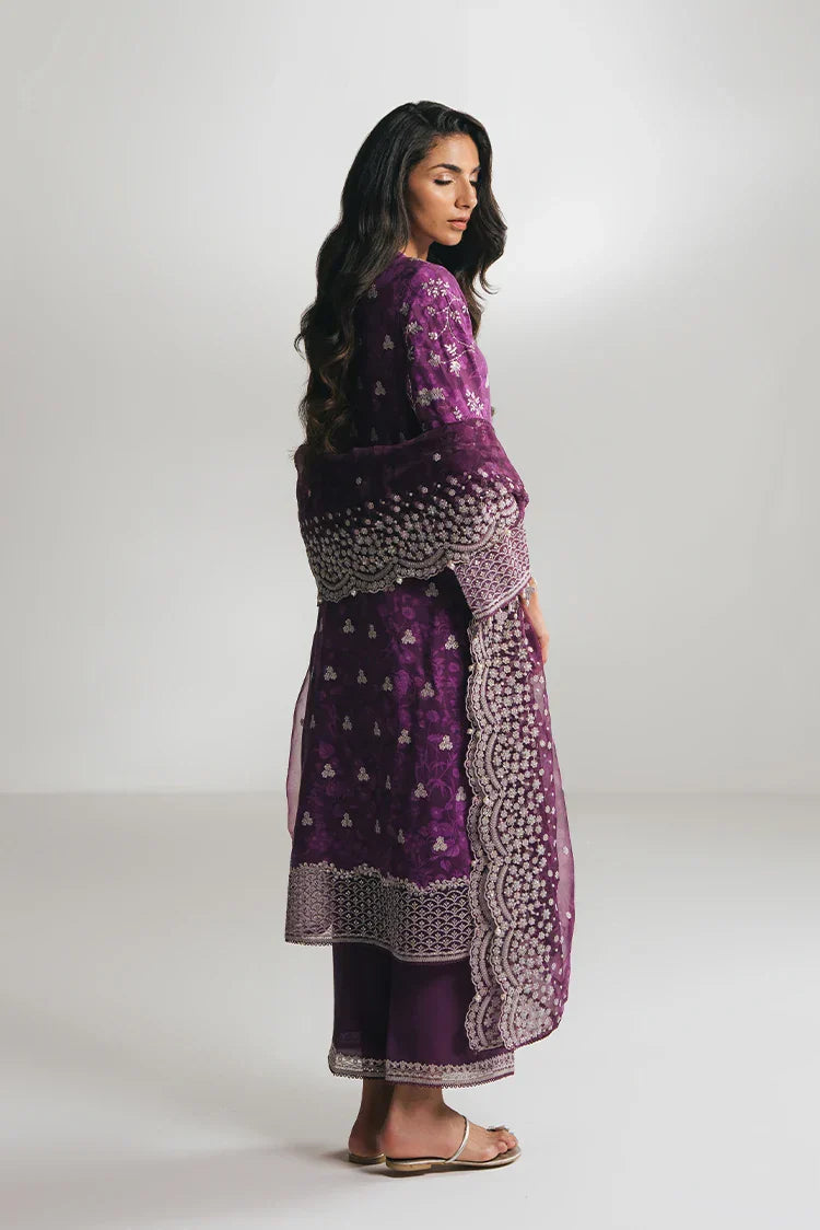 Picture of <!--r-->Cross Stitch - Luxe Atelier Vol 4 - Grape Red - Available at Raja Sahib