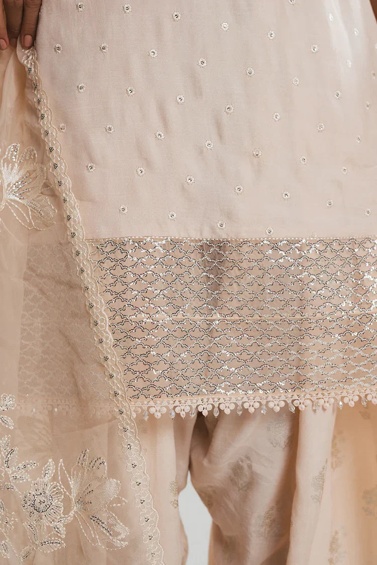 Picture of Cross Stitch - Luxe Atelier Vol 4 - Peach Whip - Available at Raja Sahib