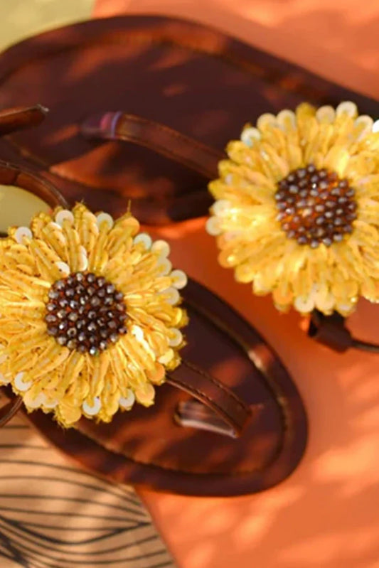 Chapter 13 - Sandals - Sunny Bloom