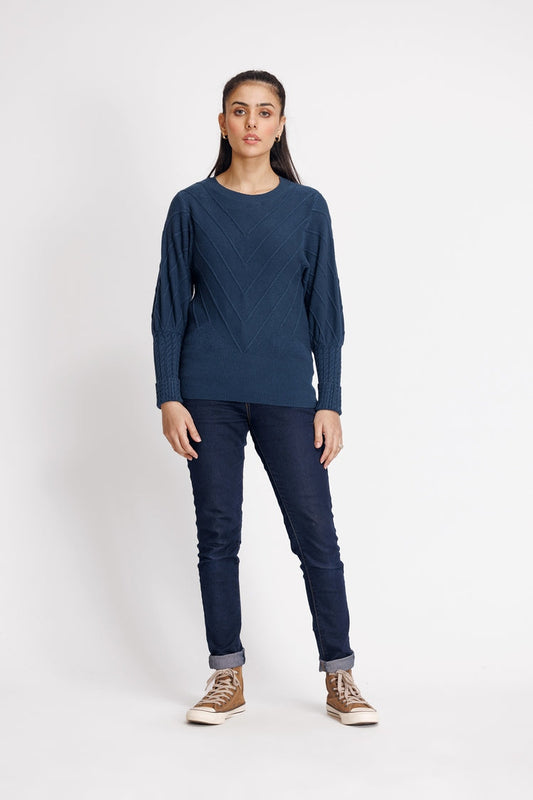 Ellena - Round Neck Pullover Sweater