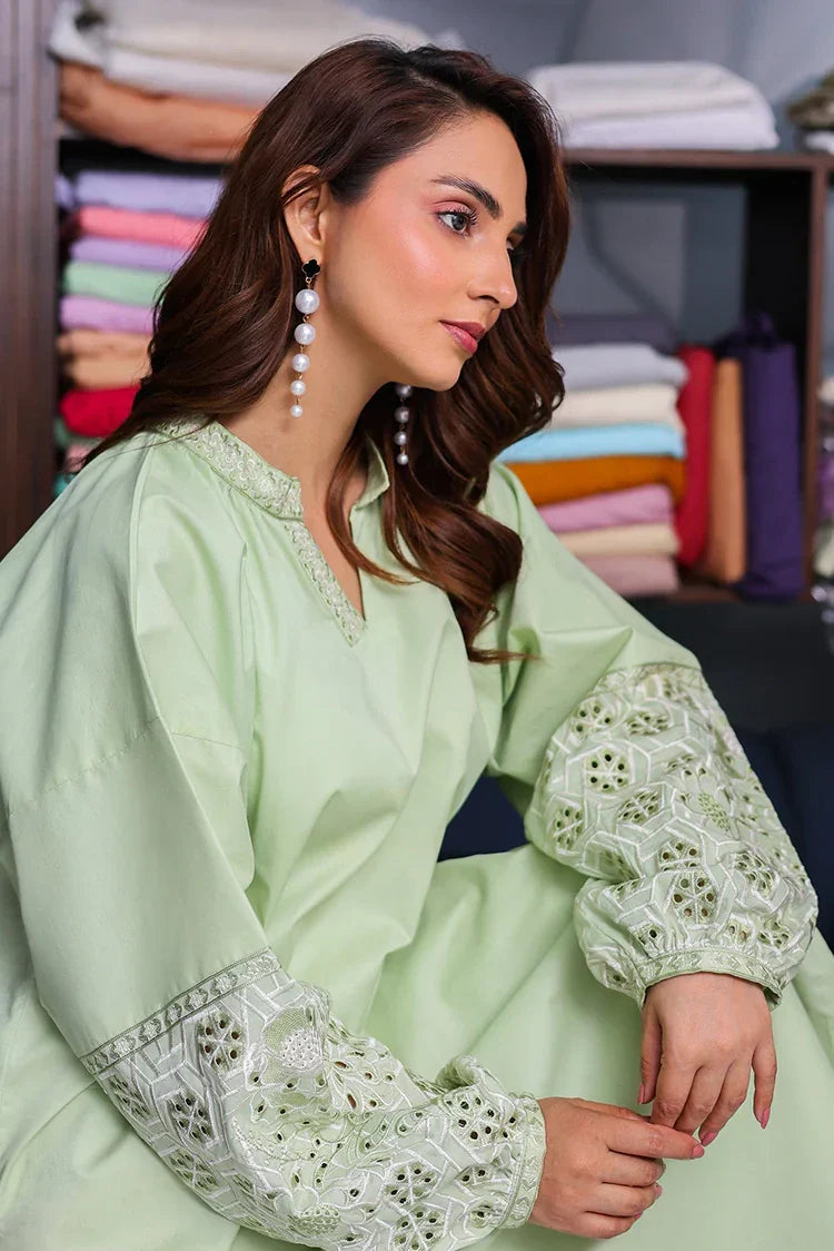 Picture of Tessa - Essentials - Minted Muse - Available at Raja Sahib