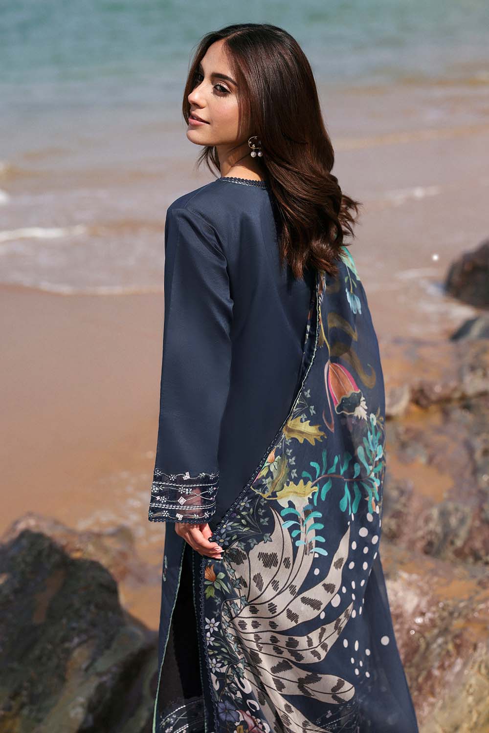 Picture of Seran - Afsanah - Chapter 1 - Meral - Unstitched - Available at Raja Sahib