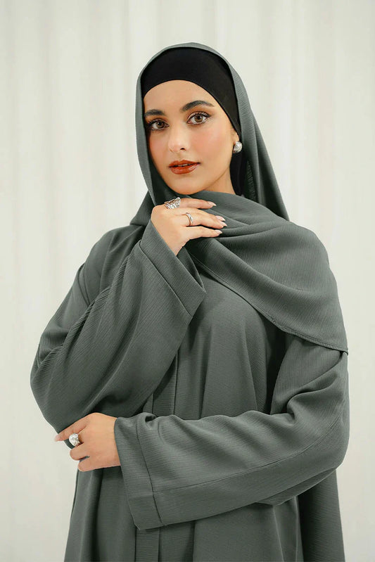 Divinely Crafted - Khizra Abaya Set - Buttoned Up