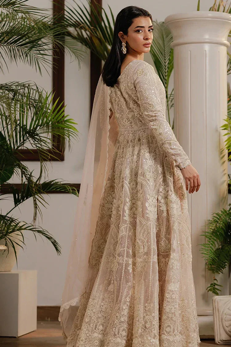 Picture of Threads & Motifs - Formals - 8390-3 - Available at Raja Sahib