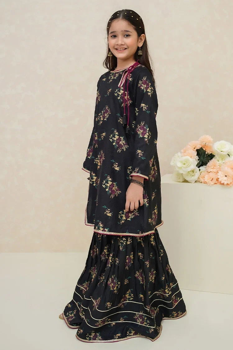 Picture of Modest - Festive Collection Vol 1 - Siyara - Available at Raja Sahib