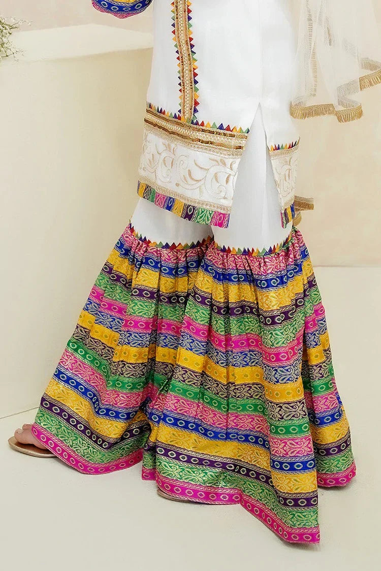 Picture of <!--bpc-->Modest - Mah e Noor - White - Available at Raja Sahib