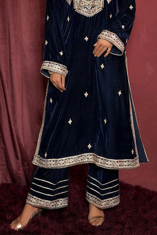 Picture of Threads & Motifs - 3 PC Velvet Collection 2024 - 9110 - Available at Raja Sahib