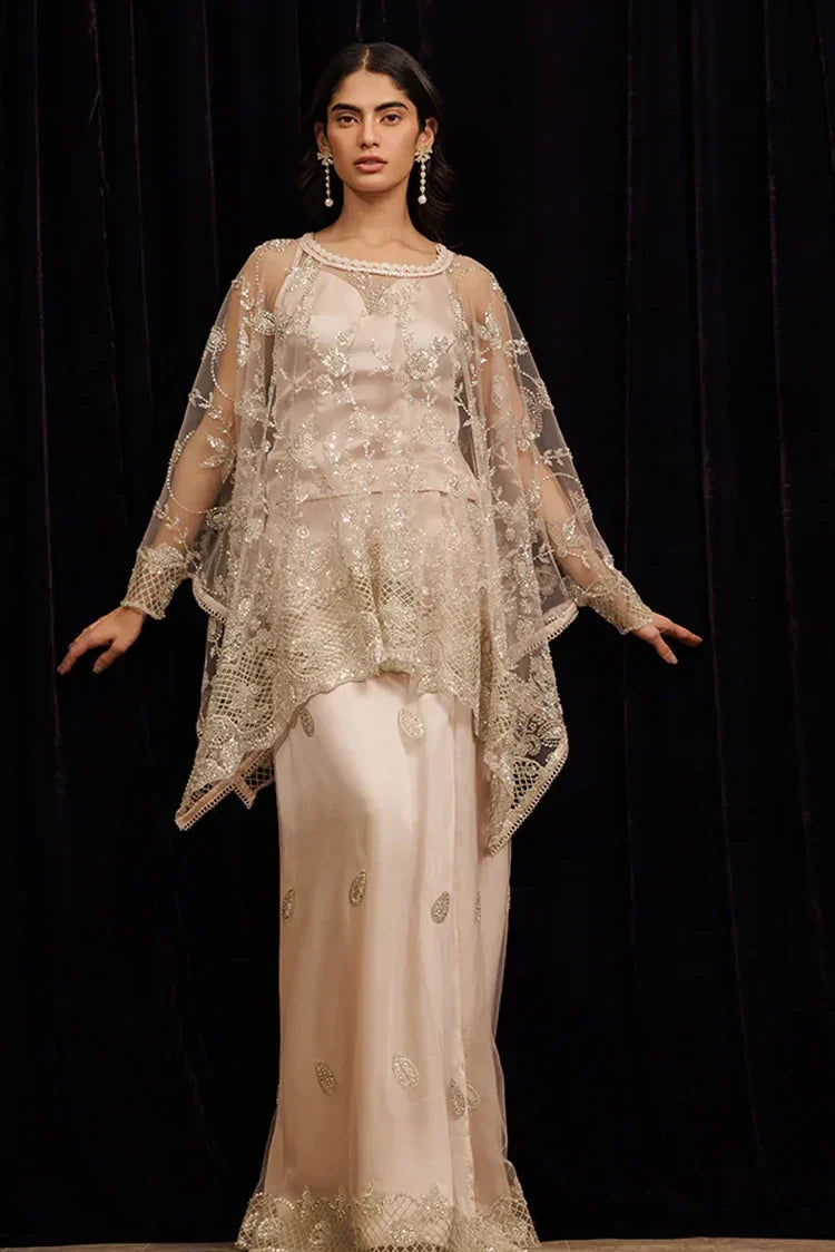 Picture of Threads & Motifs - Formals - 9477 - Available at Raja Sahib