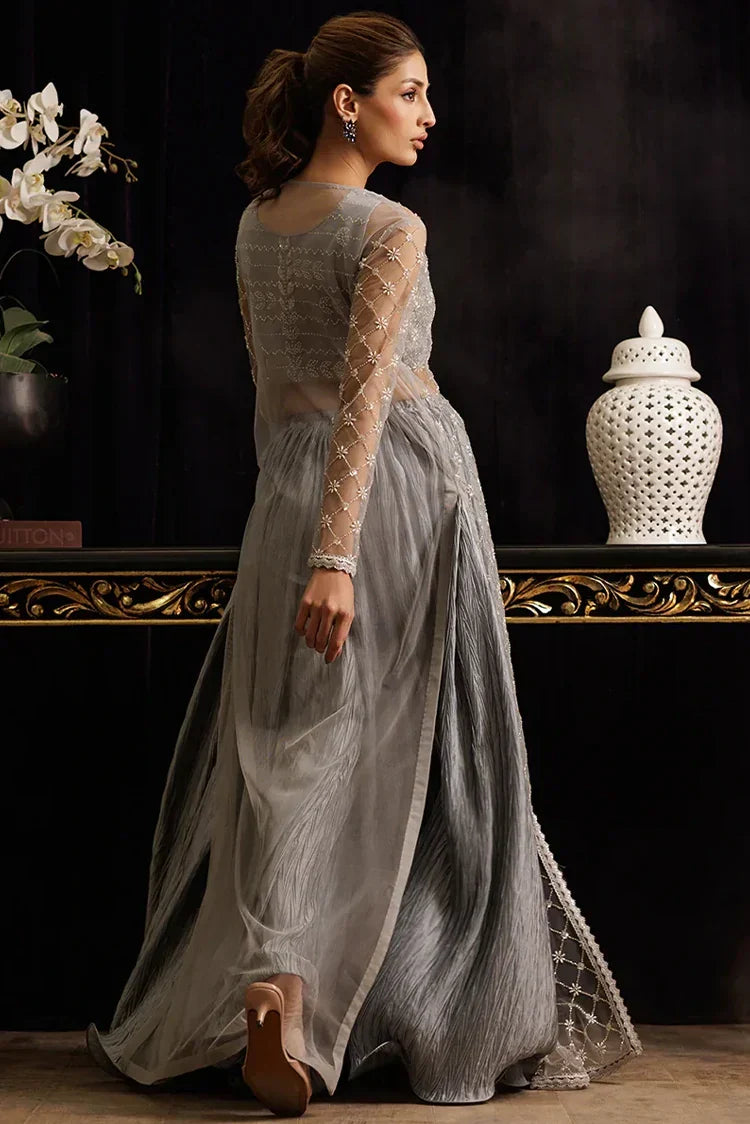 Picture of Threads & Motifs - Formals - 9496 - Available at Raja Sahib