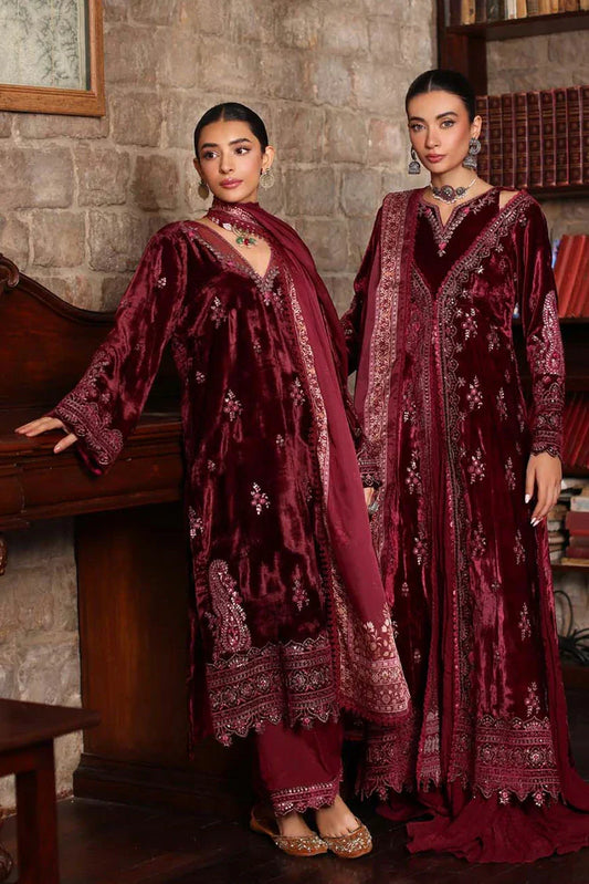 Picture of Noor by Saadia Asad - Noor Suzaanikari Winter Shawl Collection - 10 Qais - Unstitched - Available at Raja Sahib