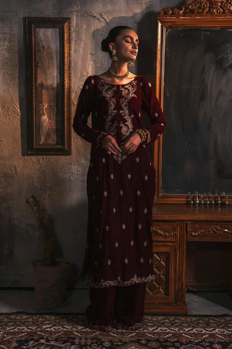 Picture of Muraad - Ayra Luxe Velvet Collection Vol 2 - 01 Alvira - Unstitched - Available at Raja Sahib