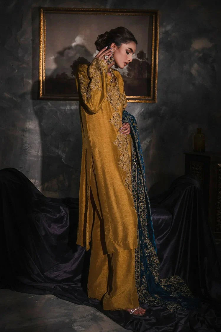 Picture of Muraad - Ayra Luxe Velvet Collection Vol 2 - 07 Zimal - Unstitched - Available at Raja Sahib