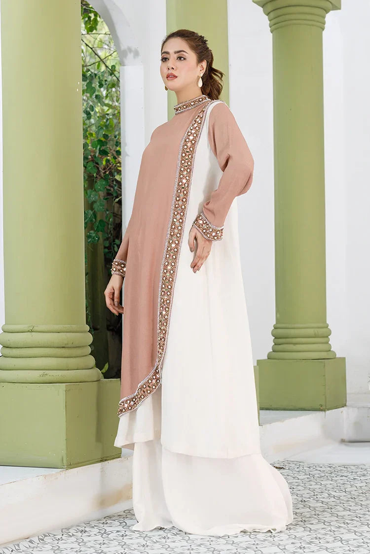 Picture of Anayra Amal - Parwaan RTW Collection - 2 PC - Mehr - Available at Raja Sahib