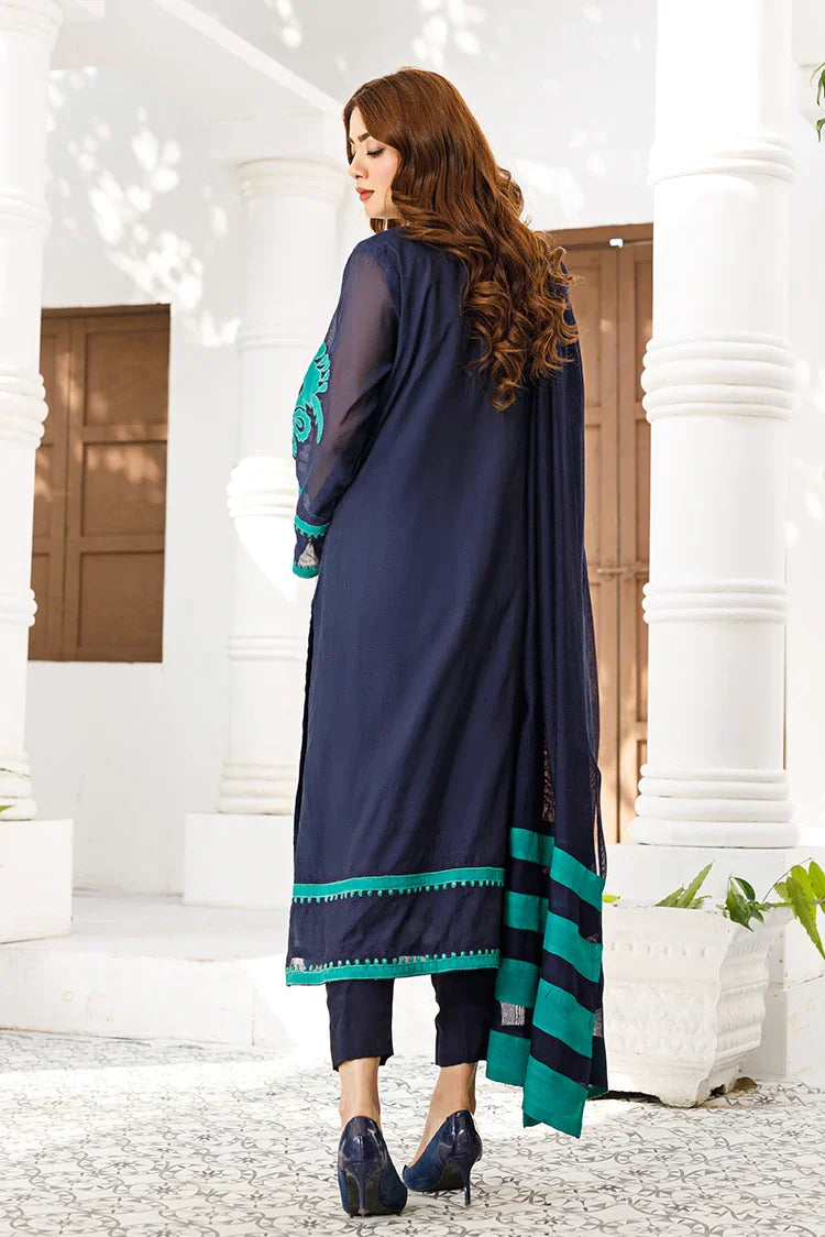 Picture of Anayra Amal - Parwaan RTW Collection - 3 PC - Uraan - Available at Raja Sahib