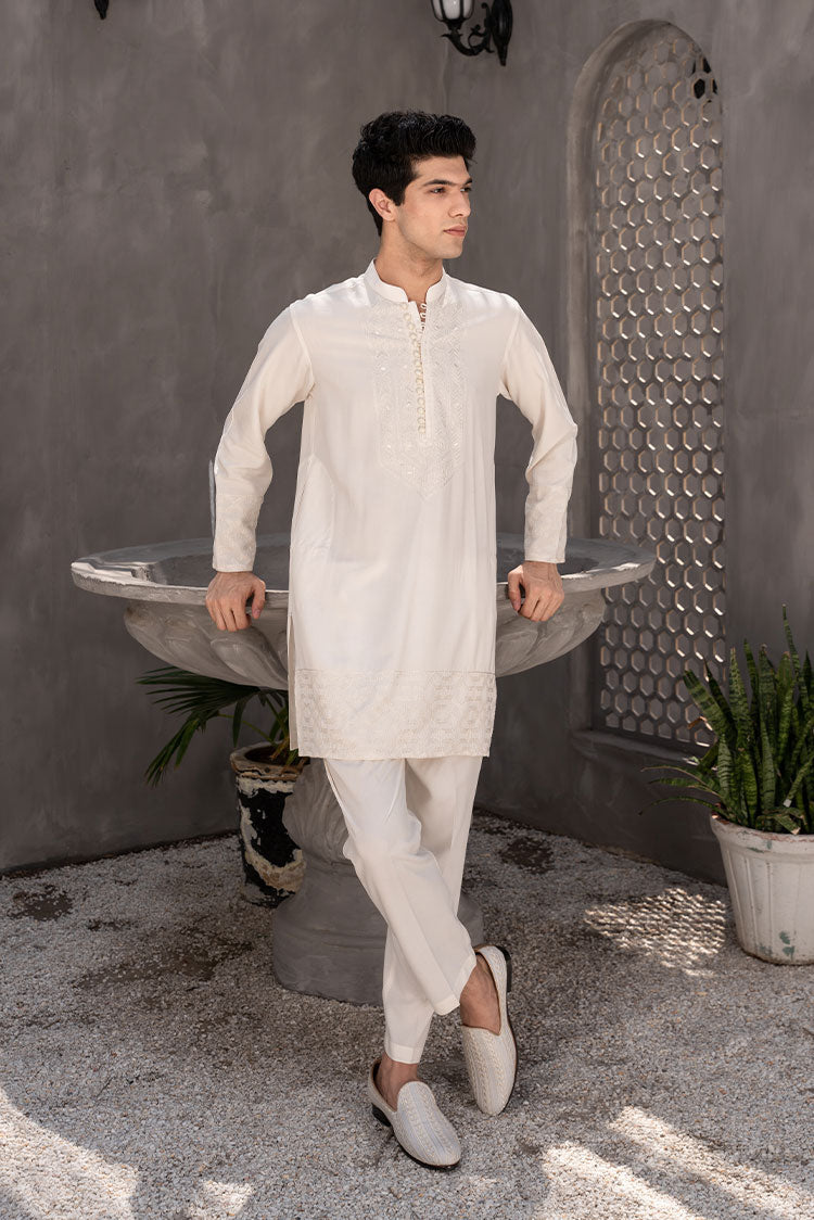 Picture of <!--afz-->Ahmad Raza - Nawab Collection - AR5077 - Available at Raja Sahib