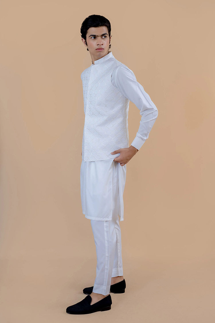 Picture of Ahmad Raza - Basic Stitched Collection - AR5138 - Available at Raja Sahib